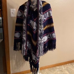 Womens No Brand poncho no tags no size